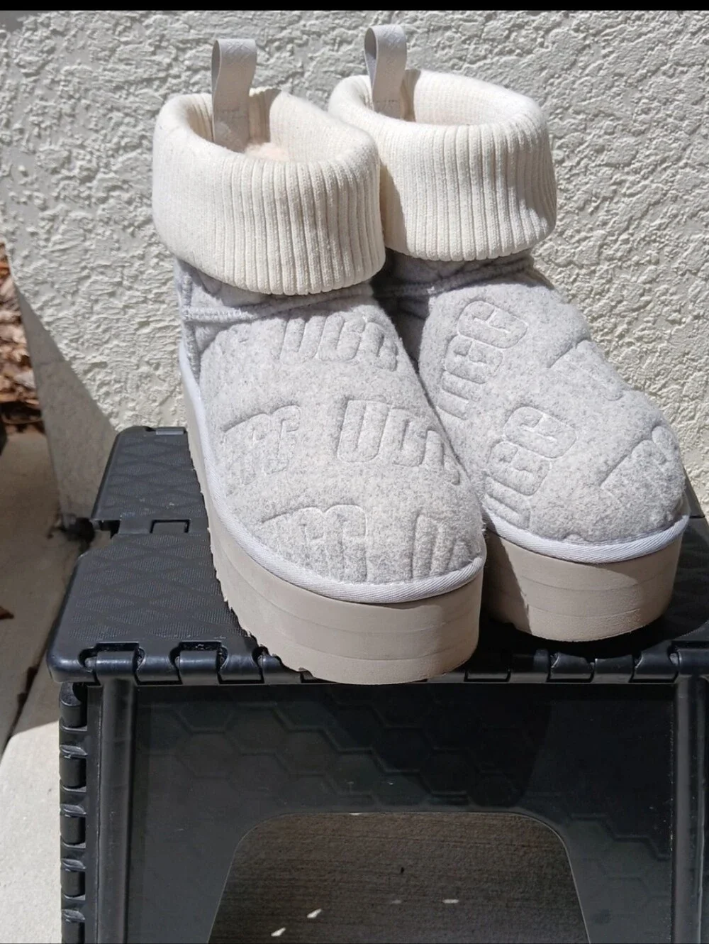 UGG Coversho Knit Cuff Mini Boots Size(US9)- Grey/cream